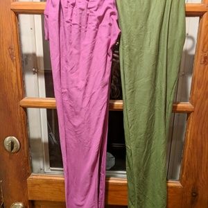 2pairs TC LuLaRoe Purple & Green Solid Leggings